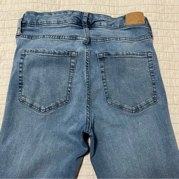 Aeropostale High Rise Jegging Medium Wash Size 10 Reg - Picture 9 of 9
